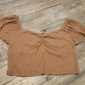 American eagle cropped tee.